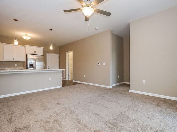 4th image of 520 N Madison Ave APT 6
