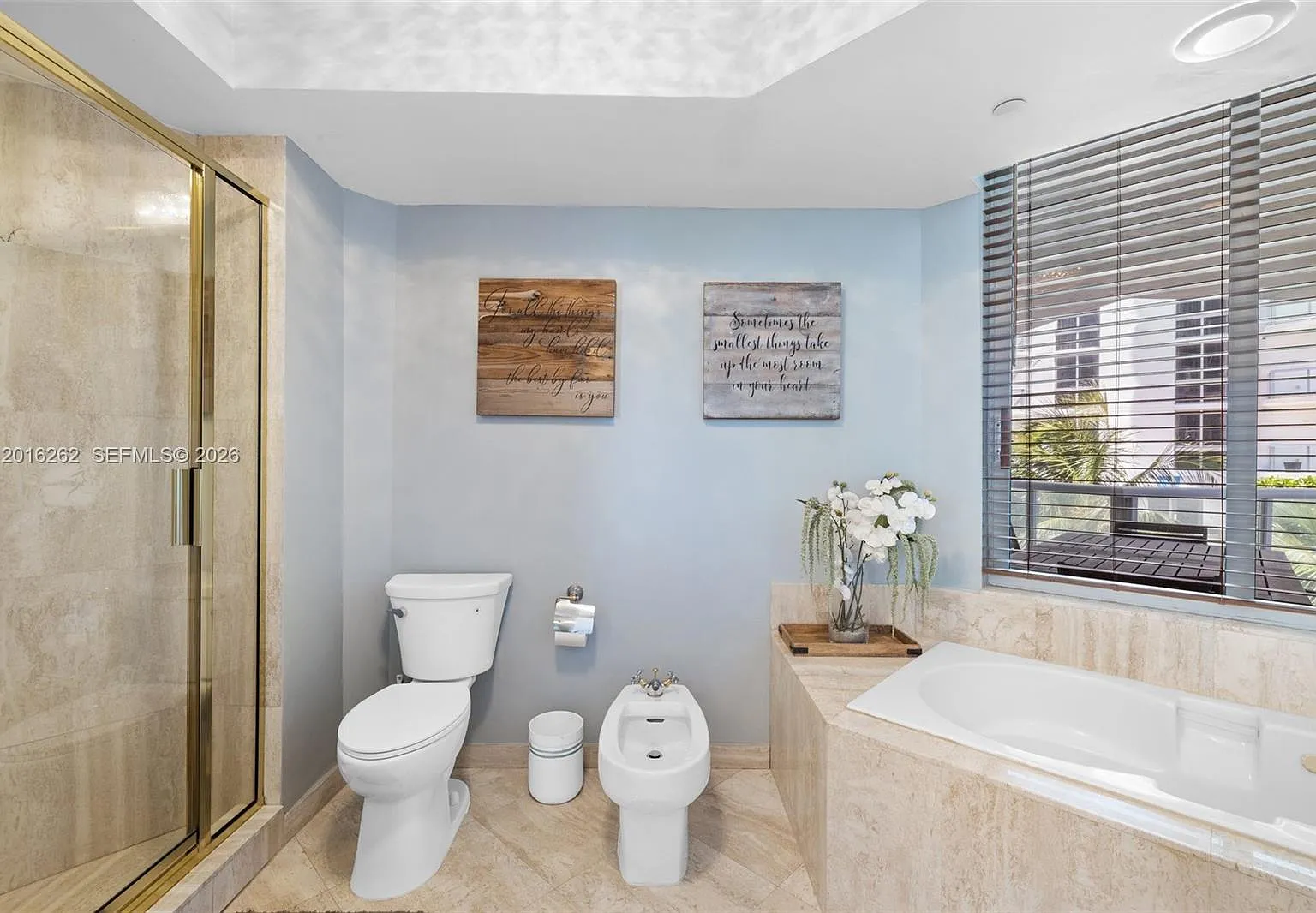 2 bed, 1680 sqft, $5,500 — Photo 3