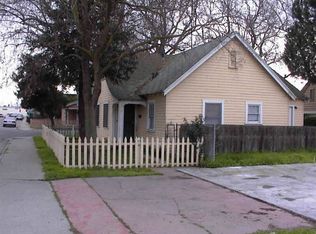 201 College Ave, Modesto, CA 95350