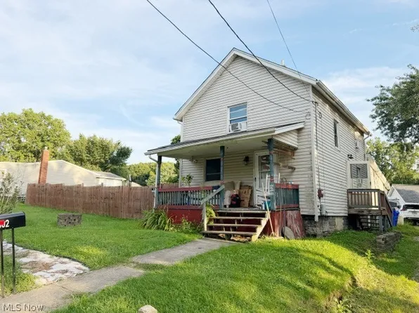 302 Ravenna Ave, Ravenna, OH 44266