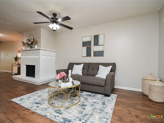 4th image of 207 Palmwood Dr APT 3