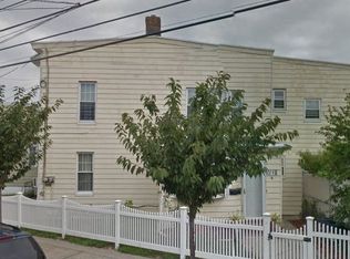 55-31 66th St, Flushing, NY 11378