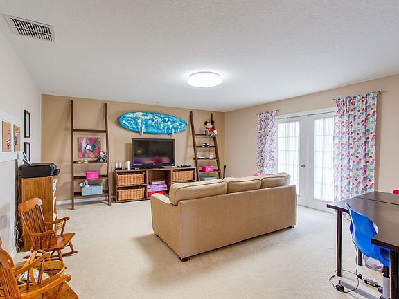 3rd image of 2867 Balforn Tower Way