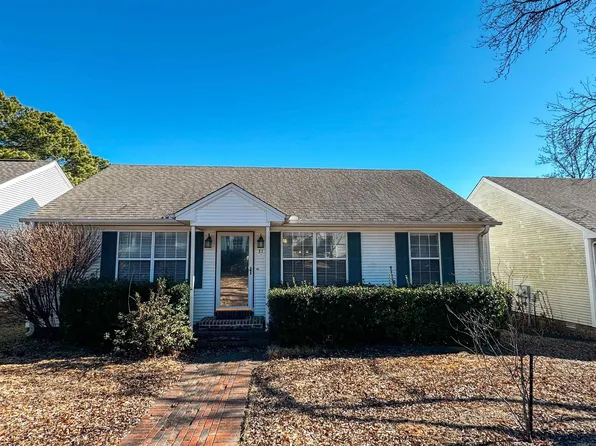 31 River Oaks Trce, Searcy, AR 72143