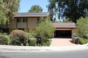 1st image of 24331 Crestlawn St