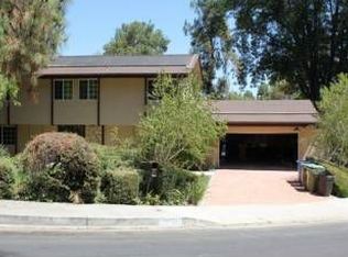 24331 Crestlawn St, Woodland Hills, CA 91367