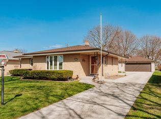 4052 North 89th STREET, Milwaukee, WI