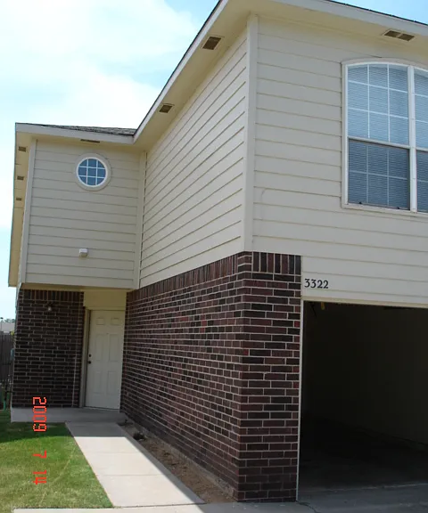 3320-3322 Ridgecrest Cir — Photo 4