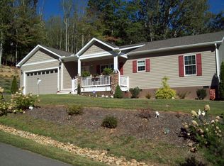 83 Luther Cove Rd, Candler, NC 28715