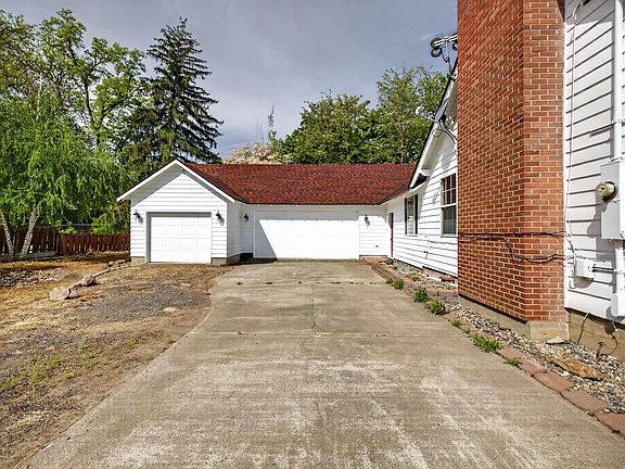 4th image of 804 Fern Ave