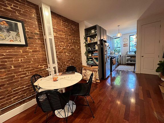 2nd image of 140 Palmetto St APT 1L