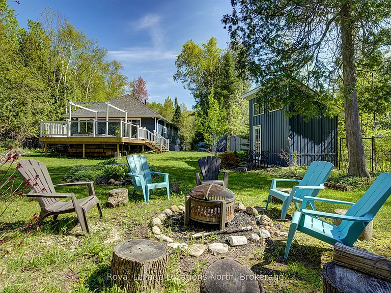 2 Maplewood Dr — Photo 31