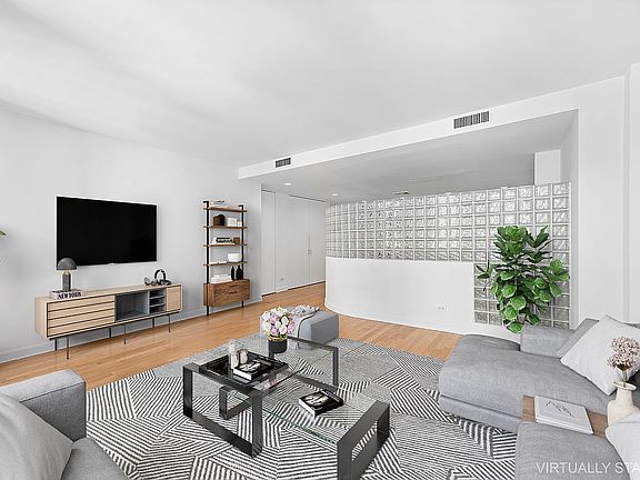 5th image of 56 Pine St APT 11G