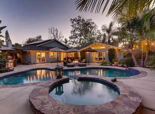 746 Blackhawk Cir, Vista, CA 92081