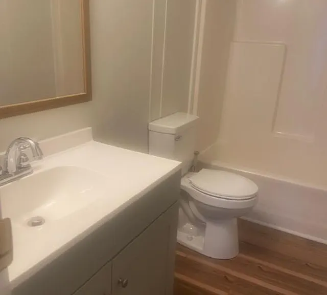 8000 Peach Blossom Ln — Photo 9