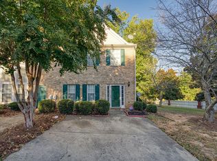305 Timber Gate Ct, Lawrenceville, GA 30045