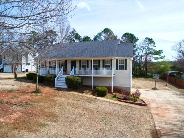 101 Cedars Glen Cir, Villa Rica, GA 30180