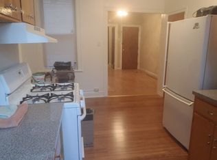 3017 42nd St APT 2L, Astoria, NY 11103