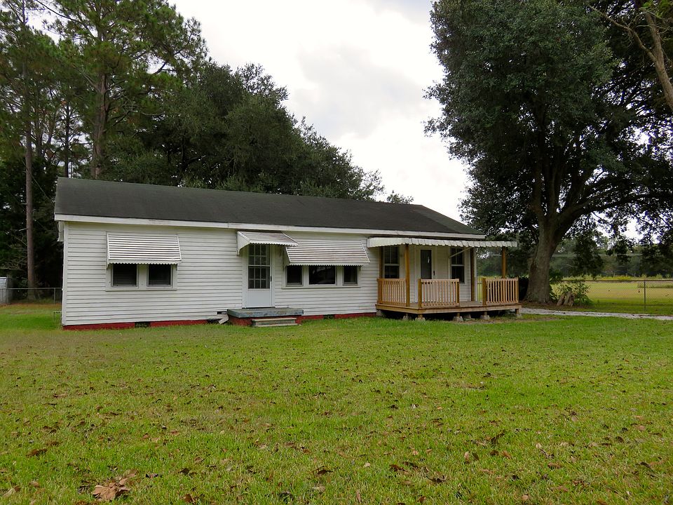 1st image of 3824 N University Ave