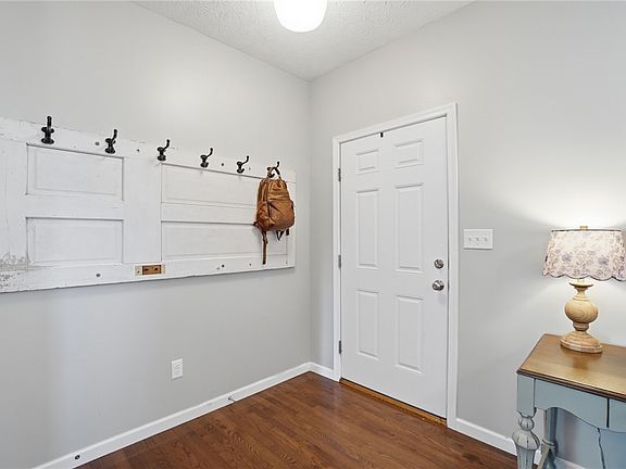 5th image of 9856 Blue Spruce Dr