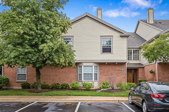 1st image of 123 Crest Wood Ct APT 7