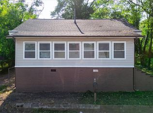 33 Ross St, Greenville, SC 29611