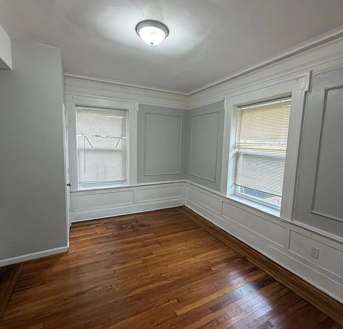4 bed, 1400 sqft, $2,200 — Photo 3
