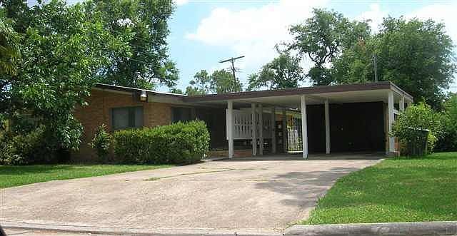 1st image of 4225 Philmont Ave