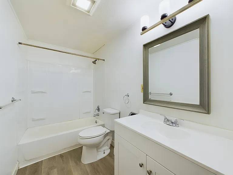 2663 Turner St #3 — Photo 7