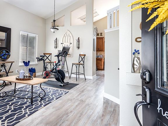5th image of 2171 Osborne Cir