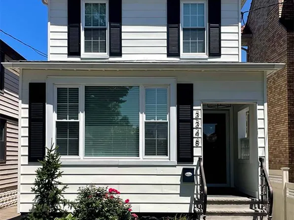 3348 Campbell Dr, Bronx, NY 10465