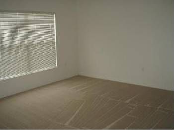 4th image of 1904 Huron Way