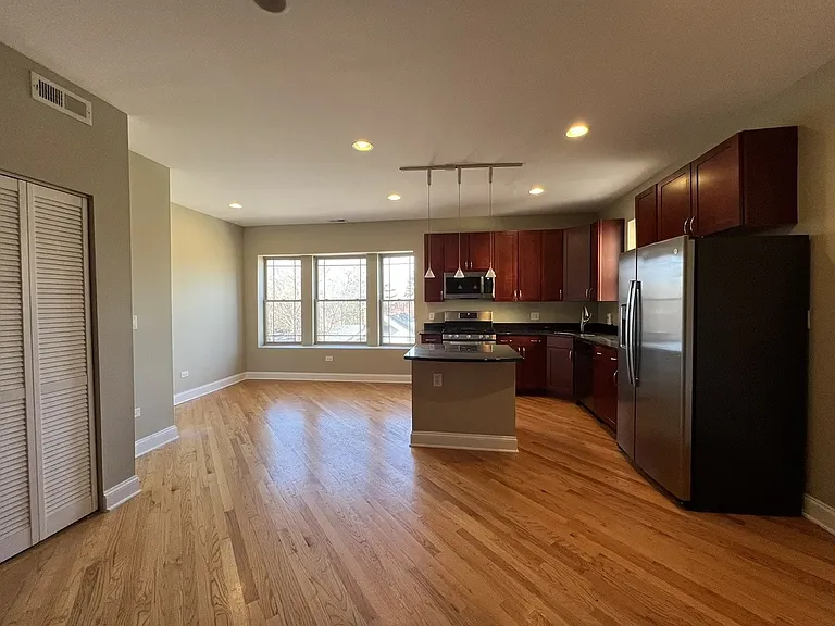 911 Maple Ave #3N — Photo 12