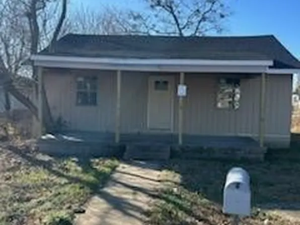 511 N Walnut Pl, Sallisaw, OK 74955