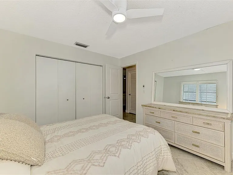 2643 Lear Rd — Photo 24