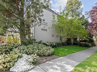 6055 35th Ave SW APT 207, Seattle, WA 98126