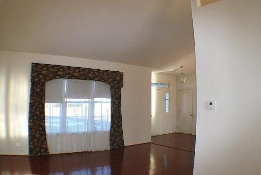 2nd image of 11423 S Belmont Dr