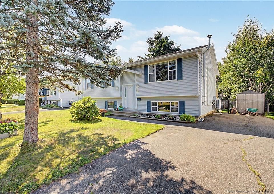 1st image of 10 Shephard Dr