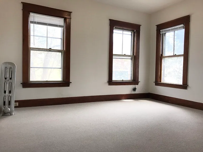 330 Main St #2 — Photo 10