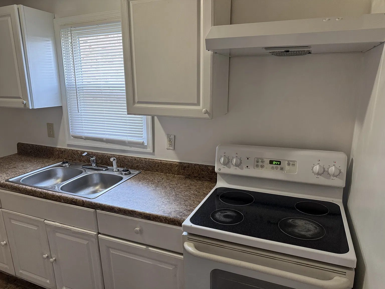 1527 Gilmer Ave NW, Roanoke, VA - 1 — Photo 2
