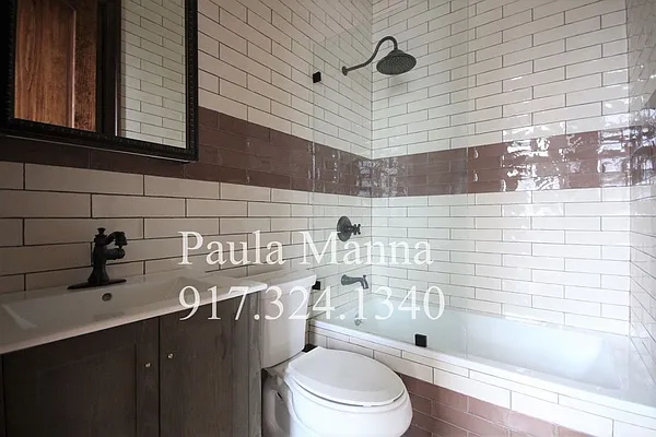 Rented by Bold New York | media 51