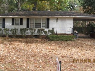 1231 Greenview Dr, Griffin, GA 30224