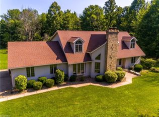 2005 Johns Rd, New Franklin, OH 44216