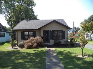 1365 Catawba St, Kingsport, TN 37660