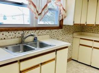 2405 Belvidere Rd, Phillipsburg, NJ 08865