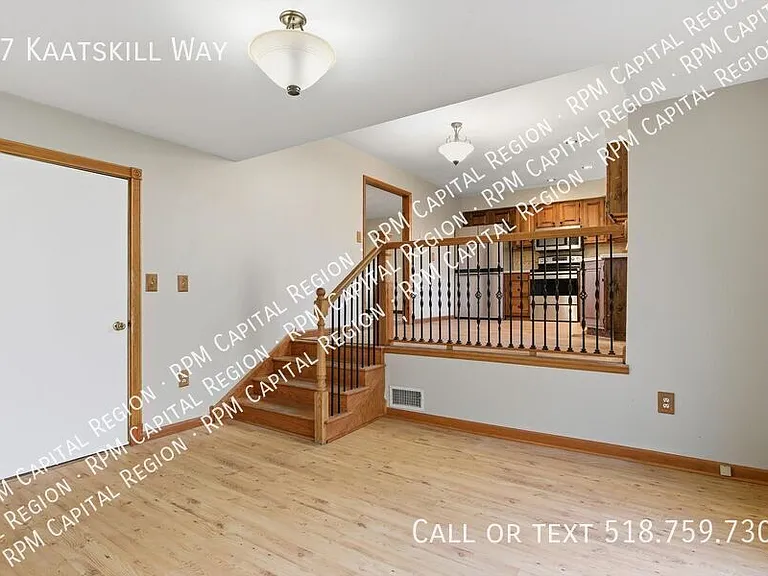 37 Kaatskill Way — Photo 11