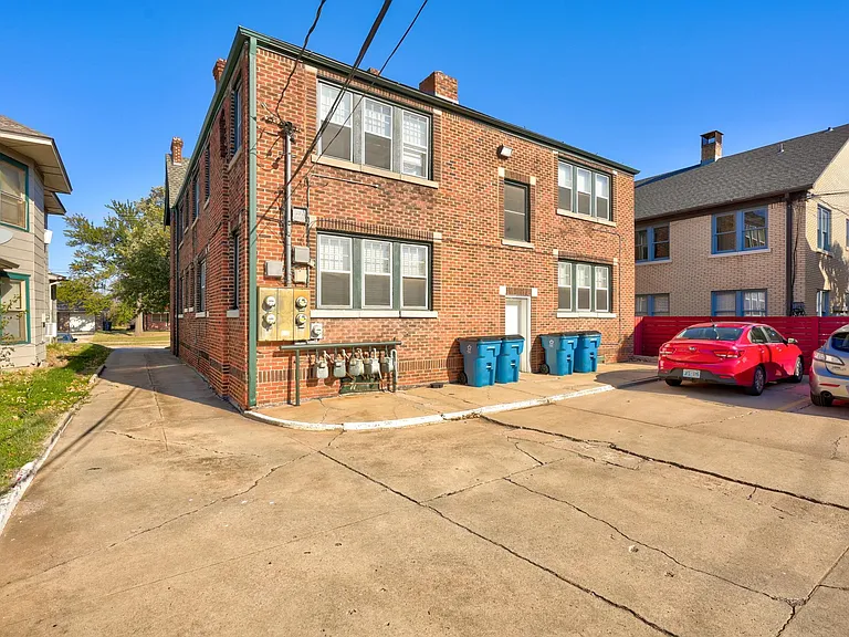 308 NW 24th St #B — Photo 35