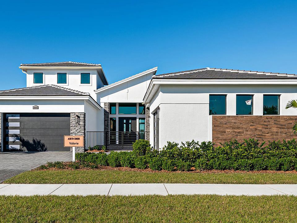 Valerie Model Home Front Elevation