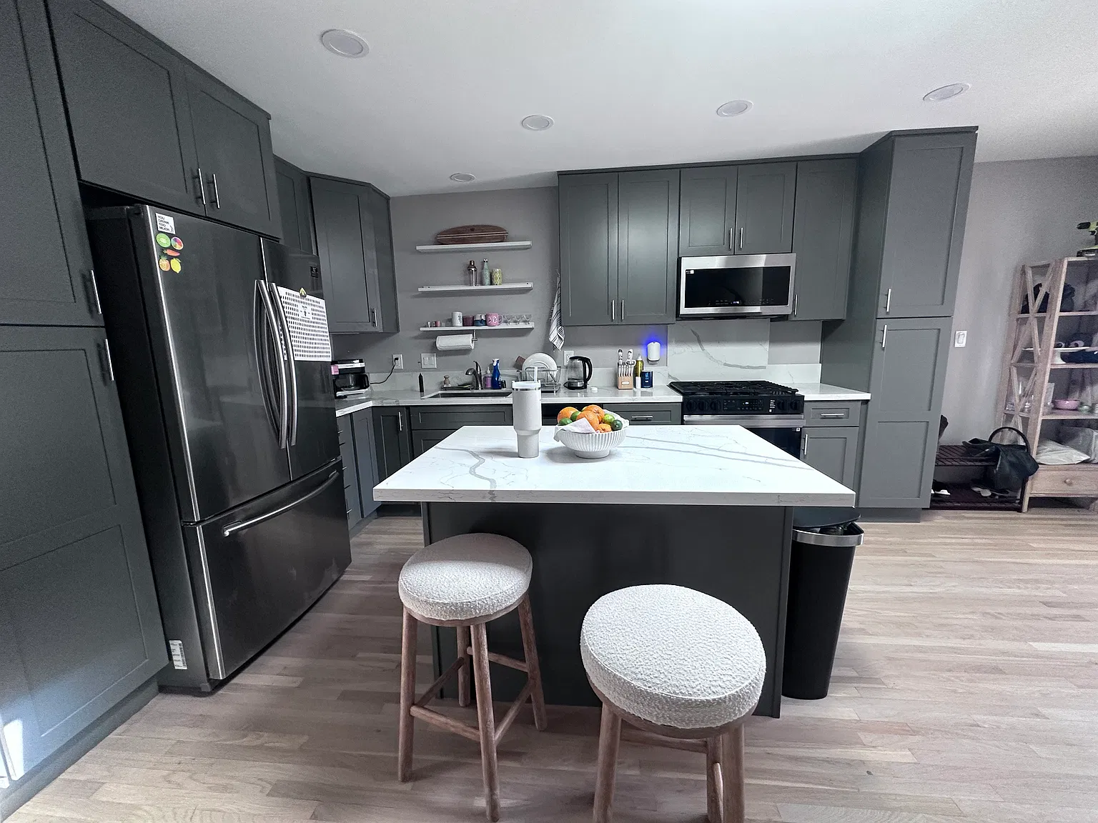 6316 Mesita Dr — Photo 2