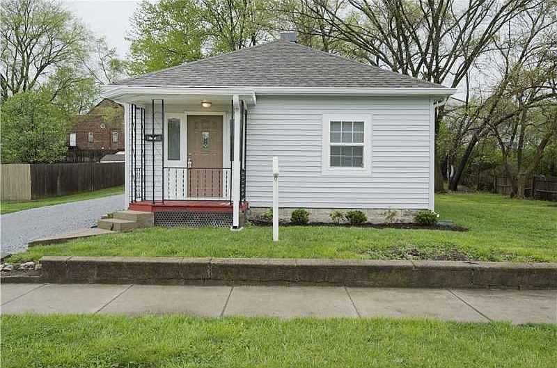 1st image of 1142 N Belmont Ave